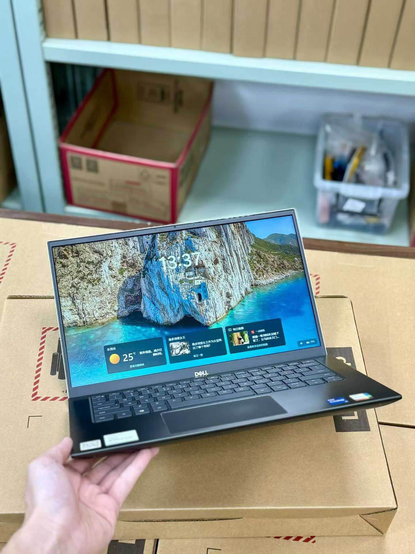 Dell inspiron 5409 sleek performance laptop