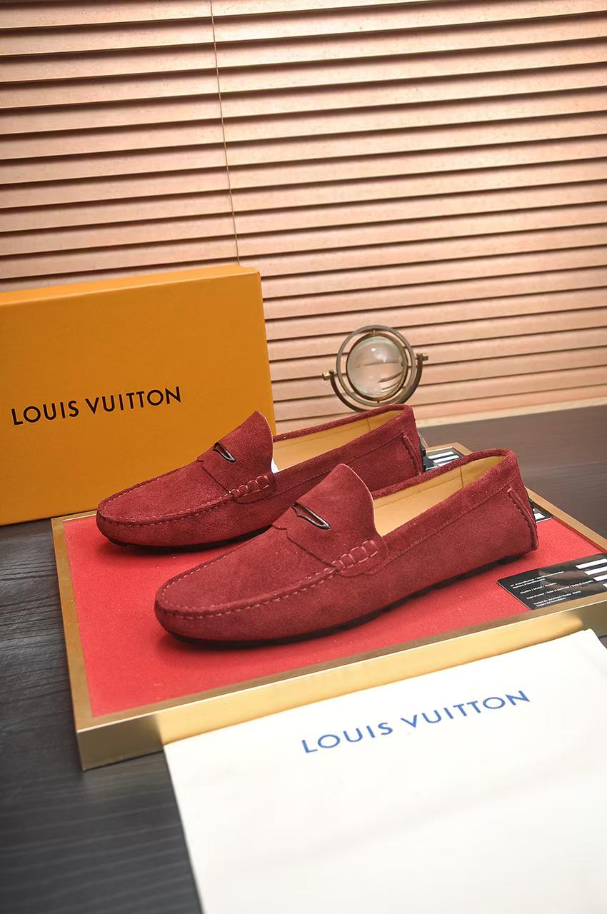 Luxury Monogram Leather Loafers – Classic Comfort & Style