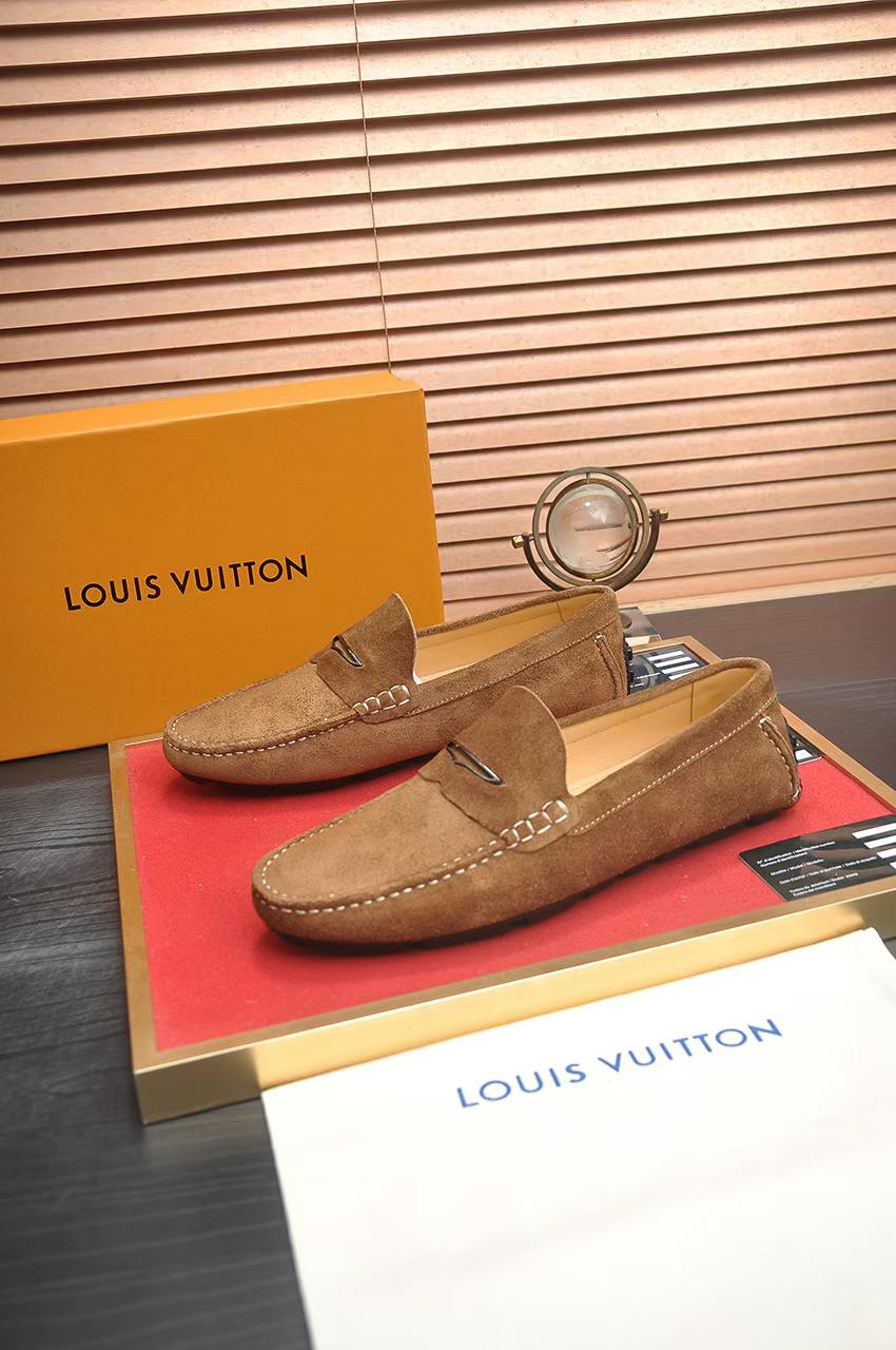 Luxury Monogram Leather Loafers – Classic Comfort & Style