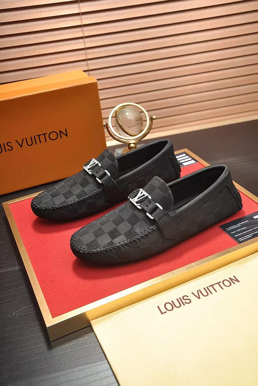 Luxury Monogram Leather Loafers – Classic Comfort & Style