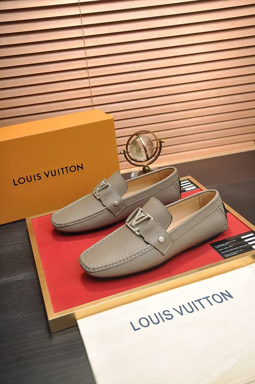 Luxury Monogram Leather Loafers – Classic Comfort & Style