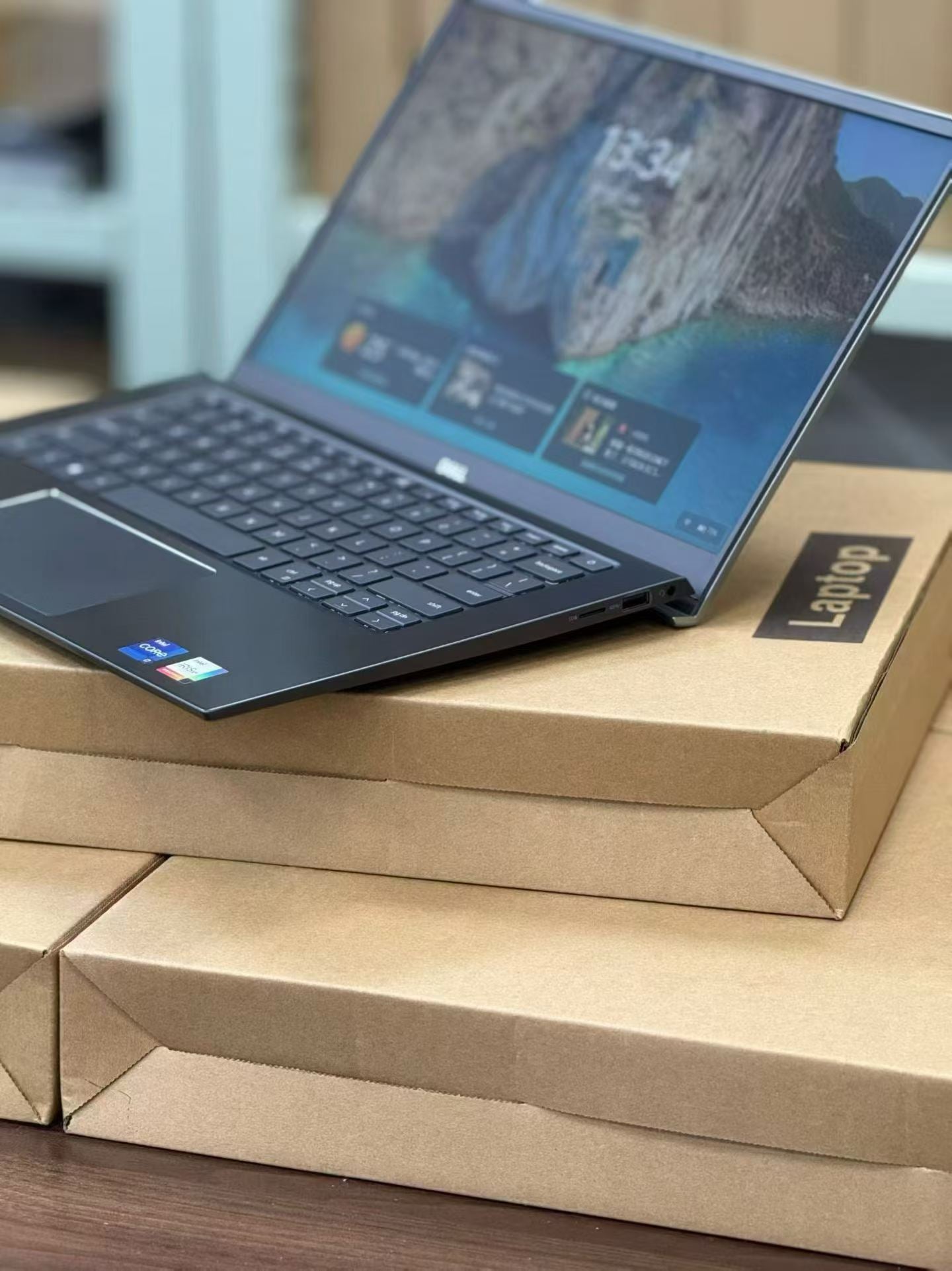 Dell inspiron 5409 sleek performance laptop