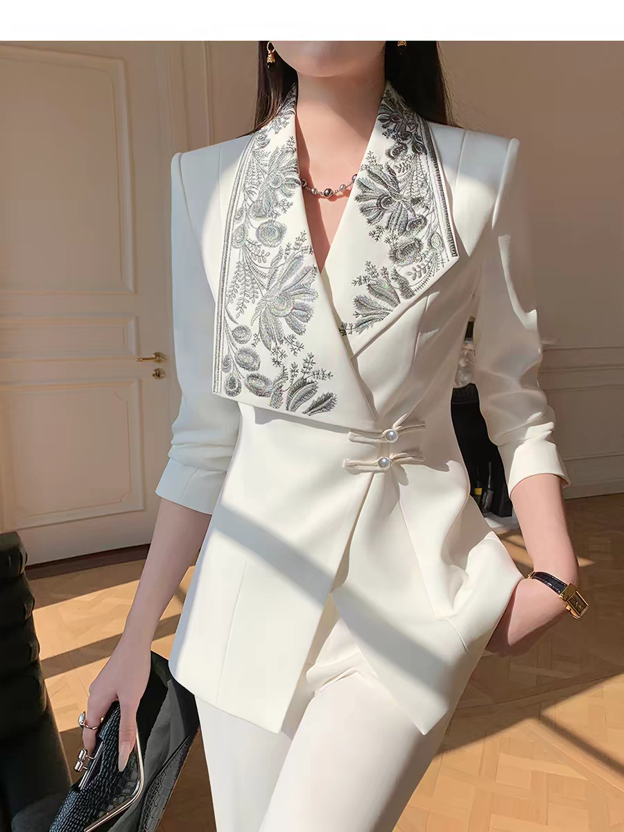 Chic tailored pantsuit